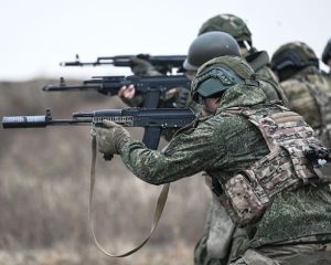 Новобранцы штурмуют опорные пункты