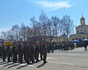 Приобщаясь к светлому Христову Воскресению