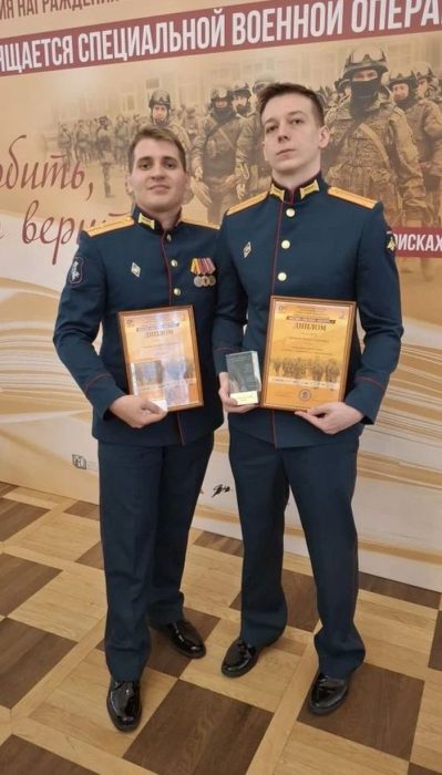 Старший лейтенант Никита САХАРОВ и лейтенант Никита АНТОШИН
