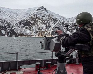 «Грачата» учатся стрелять.