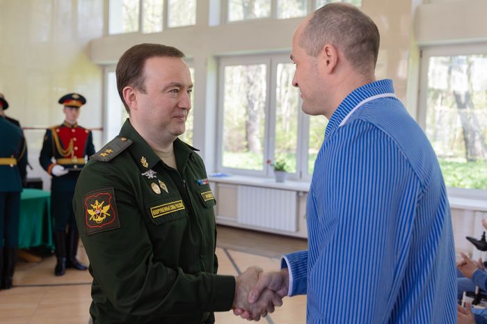 Проявившим мужество и отвагу