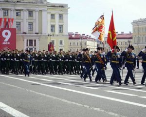 Во славу доблестного поколения победителей.