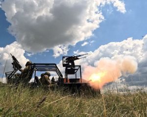 Инициатива на поле боя принадлежит нашим воинам.