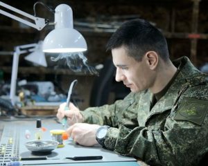 Полевая кузница дронов.