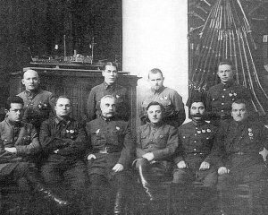 «…Отстоять во что бы то ни стало дорогую нам Россию».