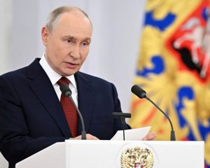 Владимир ПУТИН: Народ России никому и никогда не сломить. Этого не было никогда и никогда не будет.