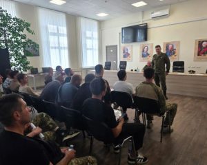 Ветераны поддерживают молодых