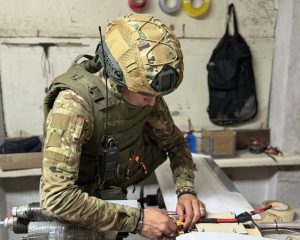 Наращивая минную и дронную обстановку.