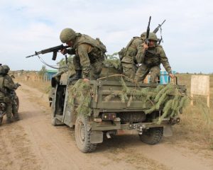 «Уланы» поднимают полигонную пыль
