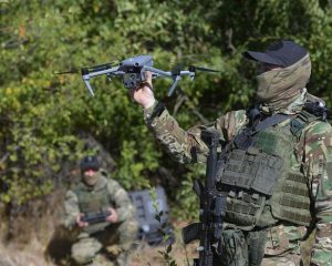 Инициатива на поле боя принадлежит нашим военнослужащим.