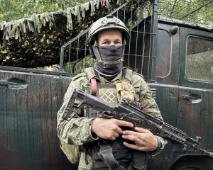 Сквозь опасности полевых дорог.