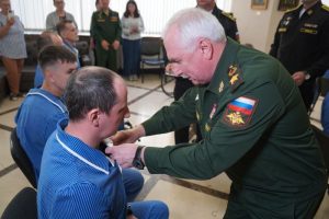К новым вершинам военной карьеры