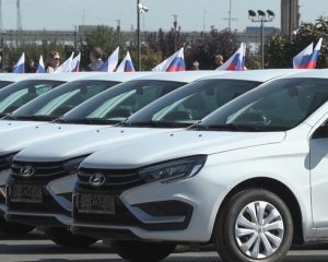 С заботой и благодарностью.