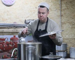 Кулинарный «арсенал» переднего края.