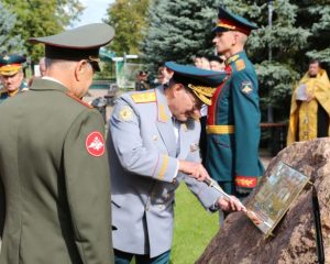 В память о ташкентской кузнице командиров-танкистов