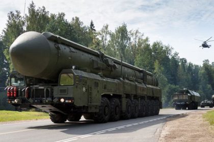 Лейтенанты Сибири становятся в строй.
