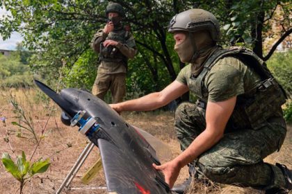 Инициатива на поле боя принадлежит нам