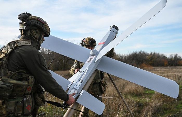 Противник не в силах сдержать наш яростный напор