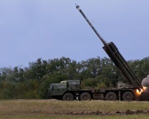 «Колючий», огонь по врагу!
