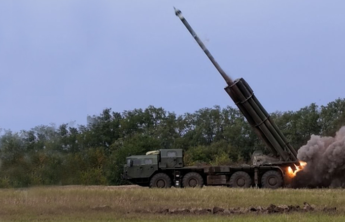 «Колючий», огонь по врагу!