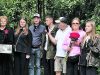 Аллея лётчиков. Родственники Николая Кудряева и поисковики у памятного знака на месте гибели героя.