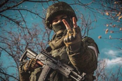 Акция «Читай, воин!» продолжается.